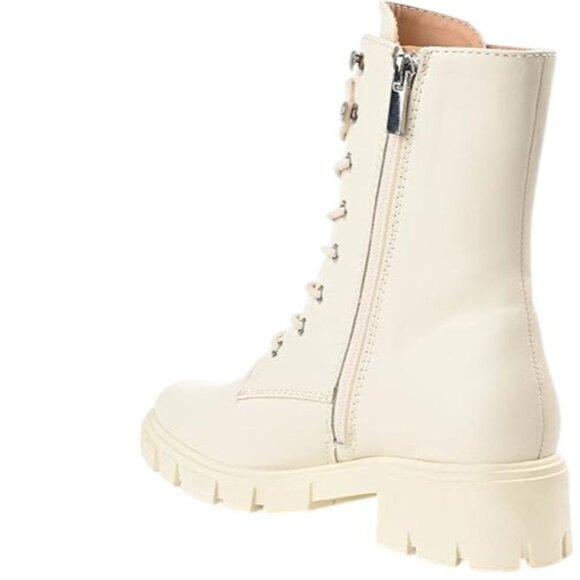 Journee Collection Women's Tru Comfort Foam Madelynn Bootie - Picture 4 of 4